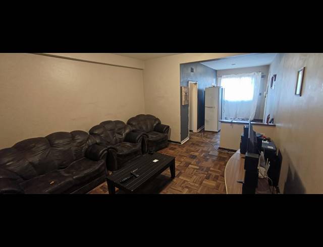 2 BEDROOM APARTMENT FOR SALE IN SUNNYRIDGE